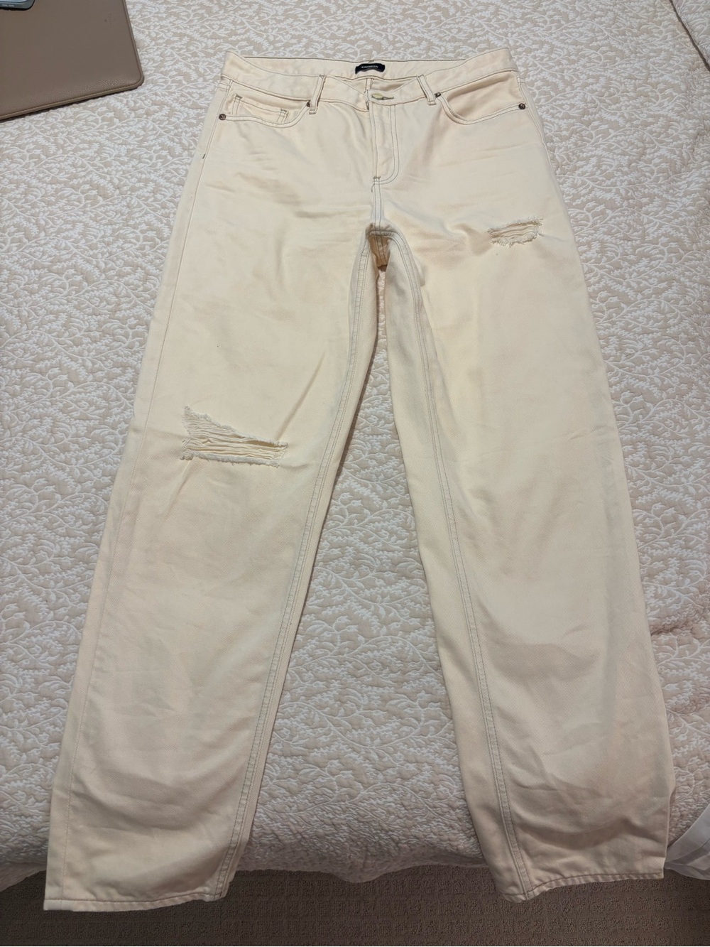 Express Cream Mid-Rise Jeans